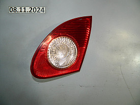 ФОНАРЬ КРЫШКИ БАГАЖНИКА ПРАВЫЙ (ФАРА) TOYOTA COROLLA E120-E130 2004-2007
