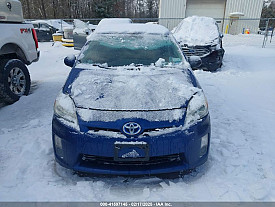 KZ-7 2011 TOYOTA PRIUS THREE 1.8L I-4 DOHC, VVT, 98HP