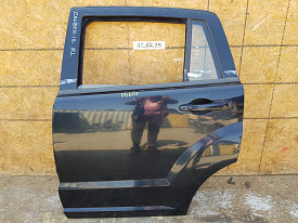 ДВЕРЬ ЗАДНЯЯ ЛЕВАЯ (ЧЕРНЫЙ) DODGE CALIBER PM 2006-2012