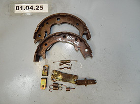 КОЛОДКИ РУЧНОГО ТОРМОЗА (КОМПЛЕКТ) HONDA CR-V 2 RD 2001-2006