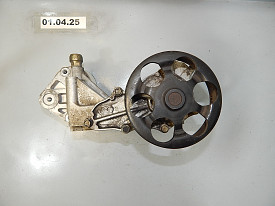 ПОМПА СИСТЕМЫ ОХЛАЖДЕНИЯ С КРОНШТЕЙНОМ (19410-PNA-000) (19200-PNA-003) HONDA CR-V 2 RD 2001-2006