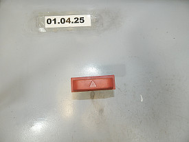 КНОПКА АВАРИЙКИ NISSAN X-TRAIL T30 2001-2007