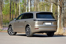 ЗАДНЯЯ ЧАСТЬ