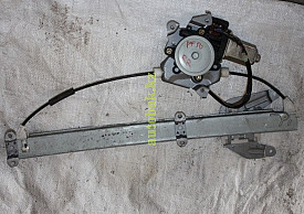 СТЕКЛОПОДЪЕМНИК ДВЕРИ ЗАДНИЙ ПРАВЫЙ (МЕХАНИЗМ) NISSAN PATHFINDER R50 1995-2004