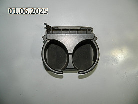 ПОДСТАКАНИК СРЕДНЕЙ КОНСОЛИ ЗАДНИЙ (96965-ZR00B) (БЕЗ КАРМАШКА) (СВЕТЛО СЕРЫЙ) NISSAN TITAN A60 2003-2015