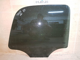 СТЕКЛО ДВЕРИ ЗАДНЕЕ ПРАВОЕ CHEVROLET TAHOE GMT900 2006-2014