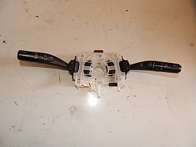 ВЕРТОЛЕТ РУЛЯ (РУЧКИ УПРАВЛЕНИЯ СВЕТОМ И ДВОРНИКАМИ) (С ПРОТИВОТУМАНКАМИ) SUBARU TRIBECA B9 2005-2007