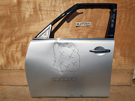 ДВЕРЬ ПЕРЕДНЯЯ ЛЕВАЯ 1 (С ПОВРЕЖДЕНИЕМ) (СЕРЕБРО) INFINITI QX56 - QX80 Z62 2010-2024