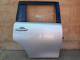 ДВЕРЬ ЗАДНЯЯ ПРАВАЯ 1 (СЕРЕБРО) INFINITI QX56 - QX80 Z62 2010-2024