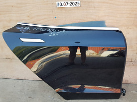 ДВЕРЬ ЗАДНЯЯ ПРАВАЯ (ЧЕРНАЯ) TESLA MODEL S 2012-Н.В