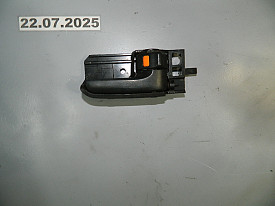 РУЧКА ДВЕРИ ВНУТРЕННЯЯ ПРАВАЯ (ПЕРЕДНЯЯ ЗАДНЯЯ) (ЧЕРНЫЙ) (69273-02020) PONTIAC VIBE 1 2002-2008