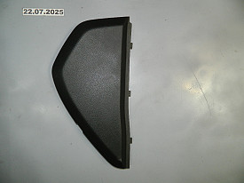 НАКЛАДКА ПЕРЕДНЕЙ ПАНЕЛИ БОКОВАЯ ПРАВАЯ (68498-4CE0A) (ЧЕРНЫЙ) NISSAN QASHQAI J11 - ROGUE SPORT J11 2017-2024