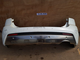 БАМПЕР ЗАДНИЙ (В СБОРЕ С НАПОЛНИТЕЛЕМ ПАРКТРОНИКАМИ И КАТАФОТАМИ) (SX ХРОМИРОВАННАЯ НАКЛАДКА) (БЕЛЫЙ) KIA SORENTO 2 XM 2009-2012