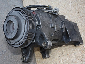 КОМПРЕССОР КОНДИЦИОНЕРА 3.0 (447220-8521) LEXUS GS300 S160 1997-2004