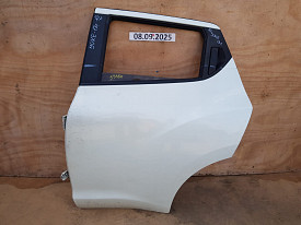 ДВЕРЬ ЗАДНЯЯ ЛЕВАЯ (БЕЛЫЙ) NISSAN JUKE F15 2010-2018