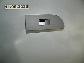 НАКЛАДКА ПУЛЬТА СТЕКЛОПОДЪЕМНИКА ЗАДНЯЯ ПРАВАЯ (ДЛИННАЯ БАЗА) (9L34-14A568-B) (СЕРЫЙ) FORD F150 P415 2008-2014