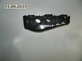 КРЕПЛЕНИЕ  ПЕРЕДНЕГО БАМПЕРА ЛЕВОЕ НА КРЫЛЕ (52116-02170) TOYOTA COROLLA E140-E150 2007-2013