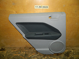 ОБШИВКА ДВЕРИ ЗАДНЯЯ ЛЕВАЯ (СЕРЫЙ) DODGE CALIBER PM 2006-2009