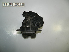 ЗАМОК ДВЕРИ БАГАЖНИКА АВТОМАТИЧЕСКИЙ TOYOTA HIGHLANDER XU40 2007-2013