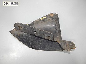 БРЫЗГОВИК БАМПЕРА ПЕРЕДНИЙ ЛЕВЫЙ (62257-1AA1A) NISSAN MURANO Z51 2008-2016