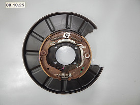 КОЛОДКИ РУЧНИКА ЗАДНИЕ ЛЕВЫЕ (КОМПЛЕКТ С ЗАЩИТОЙ ПЕСОЧНИЦА) ACURA MDX YD2 2006-2013