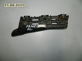 КРЕПЛЕНИЕ ПЕРЕДНЕГО БАМПЕРА НА КРЫЛЕ ЛЕВОЕ (52116-47020) TOYOTA PRIUS XW30 2009-2016