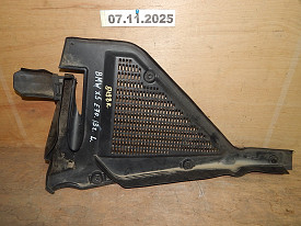 ВЕТРОВАЯ ПАНЕЛЬ НИЖНЯЯ ЛЕВАЯ (ЖАБО) (6945583) BMW X5 E70 2006-2013