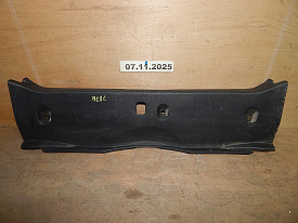 НАКЛАДКА ПРОЕМА ЗАМКА БАГАЖНИКА (84920-JA00A) (ЦАРАПИНЫ) NISSAN ALTIMA L32 2006-2013