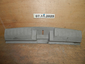 НАКЛАДКА ПРОЕМА ЗАМКА БАГАЖНИКА (OYD75TRM) (СВЕТЛО-СЕРЫЙ) (ЦАРАПИНЫ) DODGE CALIBER PM 2006-2012