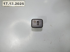 РАЗЬЕМ (AUX USB) (13591084) CHEVROLET EQUINOX 3 2018