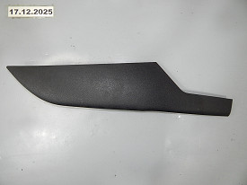 НАКЛАДКА ЦЕНТРАЛЬНОЙ КОНСОЛИ БОКОВАЯ ПРАВАЯ (84658-J5000) KIA STINGER 2018-2022 