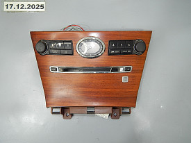 НАКЛАДКА МАГНИТОЛЫ С ЧАСАМИ (68260-EH100) (СВЕТЛОЕ ДЕРЕВО) (КНОПКИ ПОТЕРТЫЕ) (ТРЕЩИНА НА СТЕКЛЕ ЧАСОВ) INFINITI M35 M45