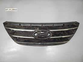 РЕШЕТКА РАДИАТОРА (HN07044GA) (БЕЗ ЗНАЧКА) (ЦАРАПИНЫ) (ДУБЛИКАТ) (ХРОМ) (ЧЕРНАЯ) HYUNDAI SONATA 2004-2010