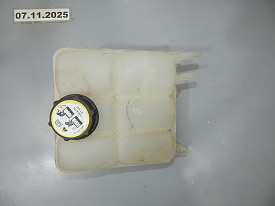 БАЧОК РАСШИРИТЕЛЬНЫЙ (5M5H8K218AA) FORD FOCUS 2 2007-2010 