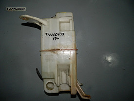 БАЧОК ОМЫВАТЕЛЯ (1 МОТОРЧИК ОМЫВАТЕЛЯ) TOYOTA TUNDRA ХK50/SEQUOIA XK60 2007-Н.В.