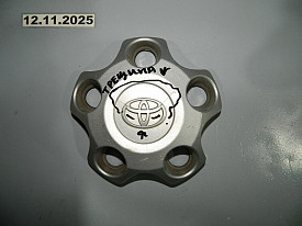 КОЛПАК КОЛЕСНОГО ДИСКА (БАЛЬШОЙ) (ТРЕЩИНА) (42603-0C051) TOYOTA TUNDRA ХK50-SEQUOIA XK60 2007-2021