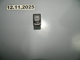 AUX USB (FA134342) TOYOTA TUNDRA ХK50-SEQUOIA XK60 2007-2021