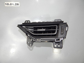 ДЕФЛЕКТОР ПЕРЕДНЕЙ ПАНЕЛИ ПРАВЫЙ (55660-0R060) (ЧЕРНЫЙ) TOYOTA RAV 4 XA50 2018-Н.В