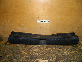 НАКЛАДКА ЗАМКА БАГАЖНИКА (85770-D3000) (ЧЕРНАЯ) HYUNDAI TUCSON TL 2015-2021