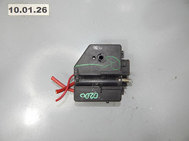 БЛОК ПРЕДОХРАНИТЕЛЕЙ (СИЛОВЫХ РЕЛЕ) (МАЛЕНЬКИЙ) (A1645400050) MERCEDES-BENZ GL450-GL500-GL550 X164 2006-2012