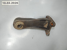 КРОНШТЕЙН ЗАДНЕГО РЕДУКТОРА ПРАВЫЙ MITSUBISHI ENDEAVOR D7-W 2003-2011