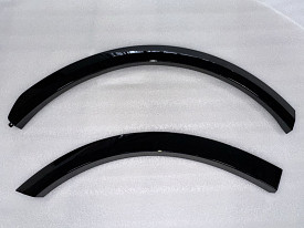 НАКЛАДКА КРЫЛА ЗАДНЯЯ ПРАВАЯ (ФЕНДЕР) (С 2-Х ЧАСТЕЙ) (ЧЕРНАЯ) LI XIANG L7 2022- Н.В