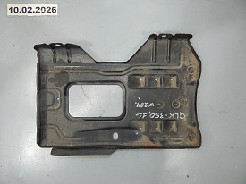 ПЛОЩАДКА ПОД АККУМУЛЯТОР (A2046200018) MERCEDES-BENZ GLK250-GLK300-GLK350 X204 2008-2015