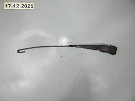 ЩЕТКОДЕРЖАТЕЛЬ ДВЕРИ БАГАЖНИКА (ПОВОДОК) LAND ROVER RANGE ROVER 3 L322 2002-2012