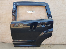 ДВЕРЬ ЗАДНЯЯ ЛЕВАЯ (ЧЕРНЫЙ) DODGE CALIBER PM 2006-2012