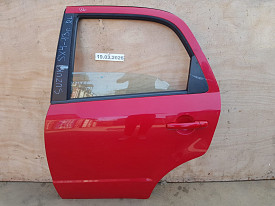 ДВЕРЬ ЗАДНЯЯ ЛЕВАЯ (КРАСНАЯ) SUZUKI SX4 2006-2014