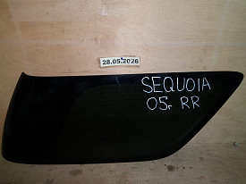 СТЕКЛО КРЫЛА БАГАЖНИКА ЗАДНЯЯ ПРАВАЯ TOYOTA SEQUOIA K35-40 2000-2007