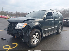 KZ-2 2011 NISSAN PATHFINDER SILVER 4.0L V-6 DOHC, VVT, 266HP 4X4 Drive
