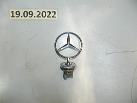 ЗНАЧОК КАПОТА MERCEDES-BENZ E350 W212 2009-2015