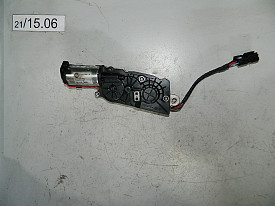 ДОВОДЧИК ДВЕРИ БАГАЖНИКА (977706-102) (16367210) BMW X5 E70 2006-2013